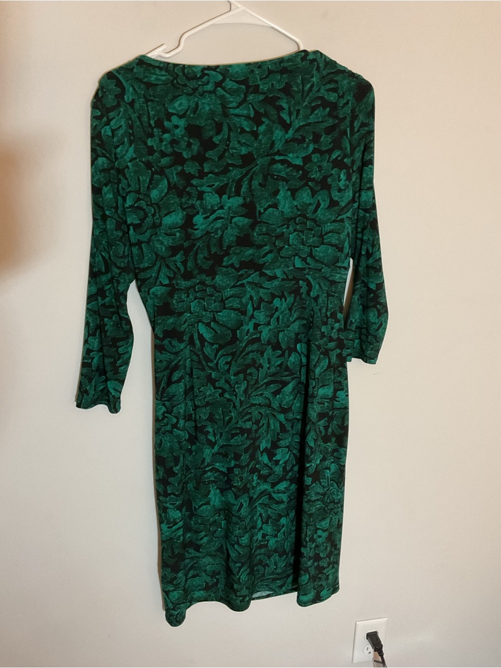 Lauren Ralph Lauren Emerald Green Floral Wrap Dress - Picture 2 of 3